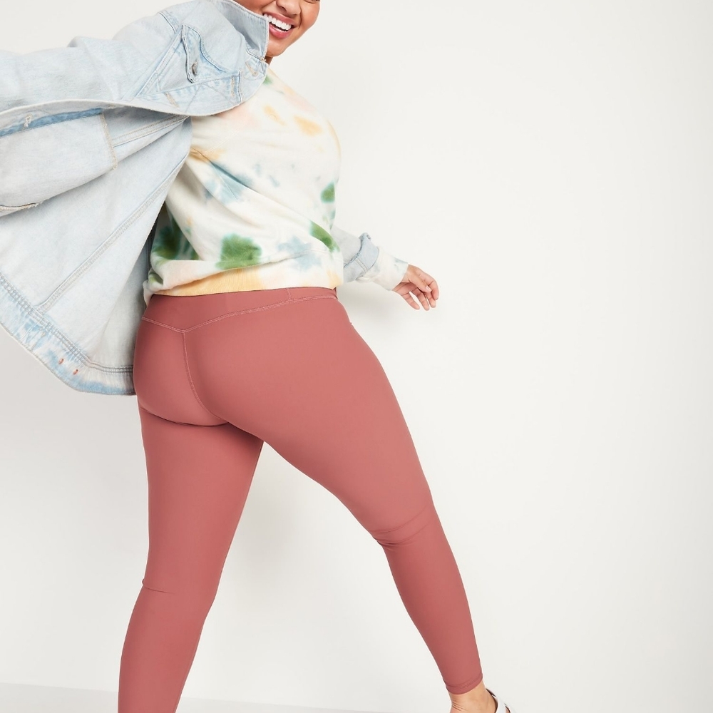 Old Navy XXL Extra High-waisted Powersoft Light Compression Leggings